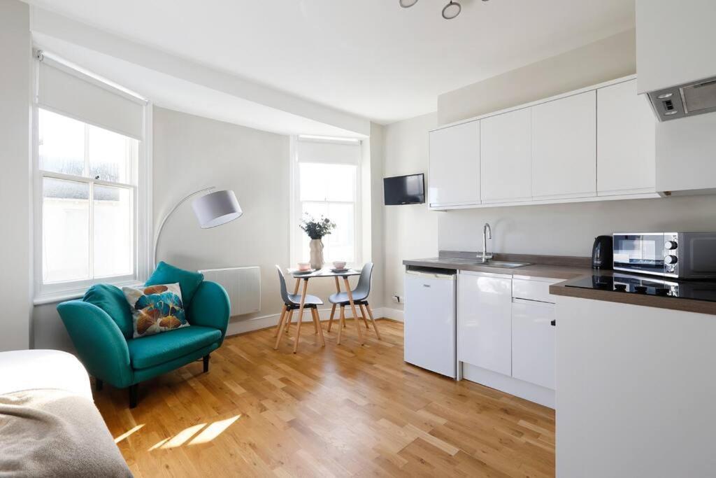 Cosy Studio Flat Moments From The Beach, Kemptown Brighton Luaran gambar